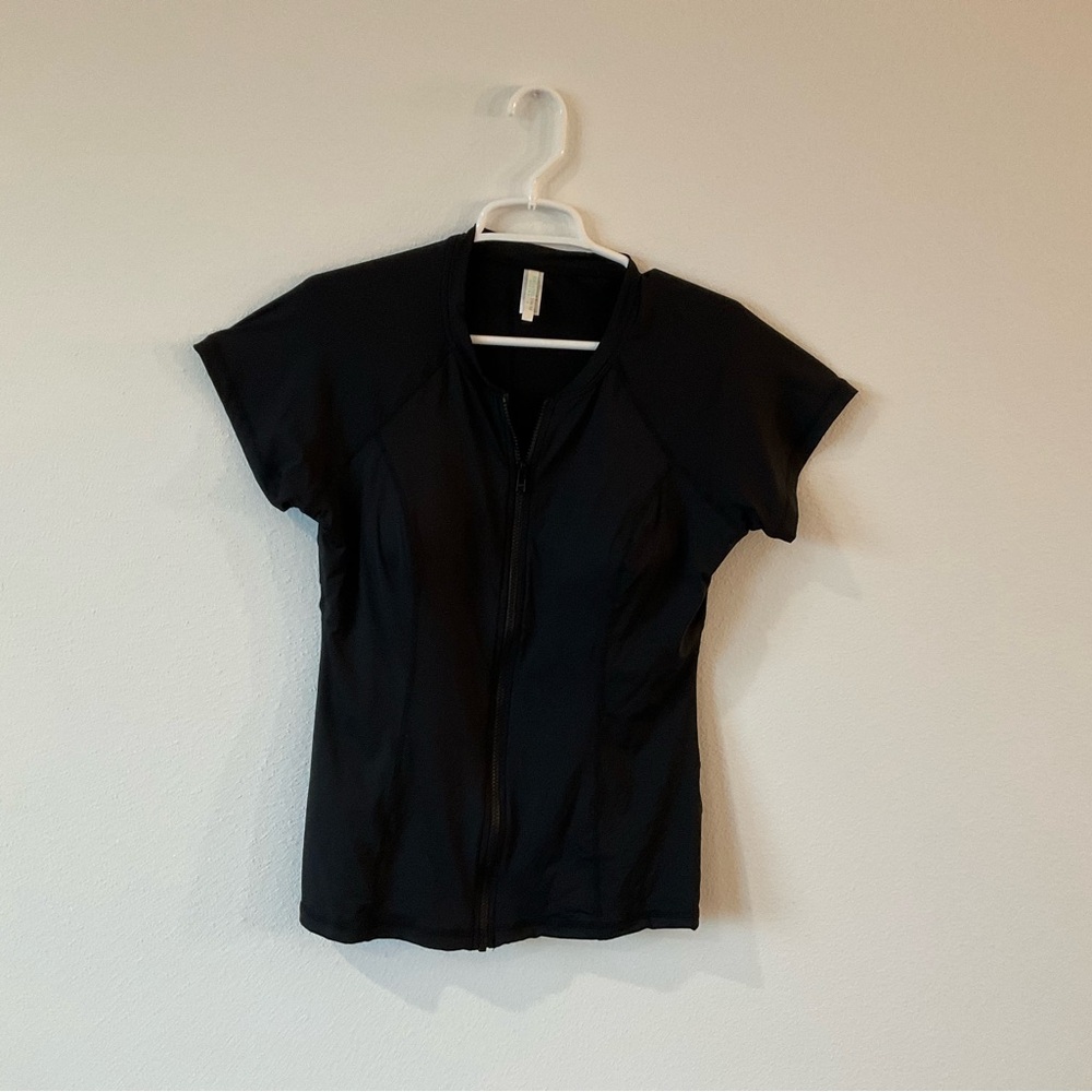 Sea Level Short-Sleeve Rashguard Top